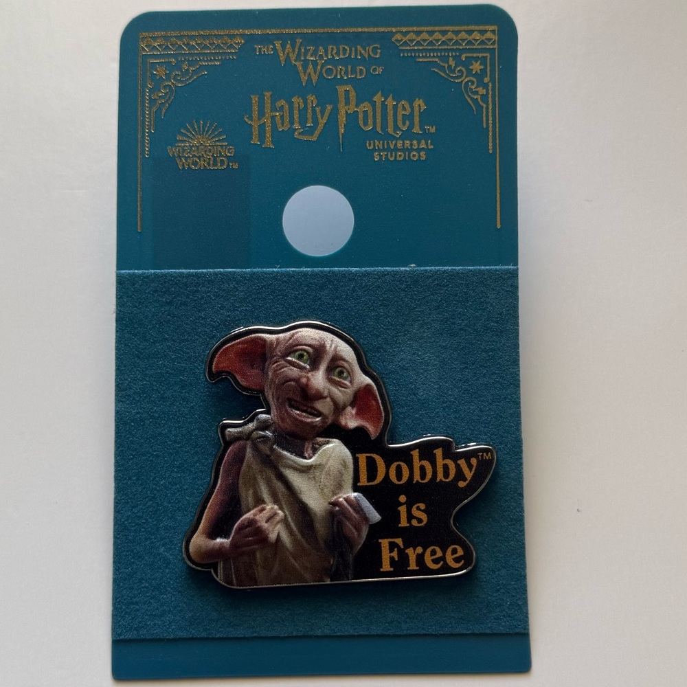Harry Potter Dobby is Free Pin